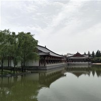 仿古建筑施工中屋面的步骤有什么注意事项？